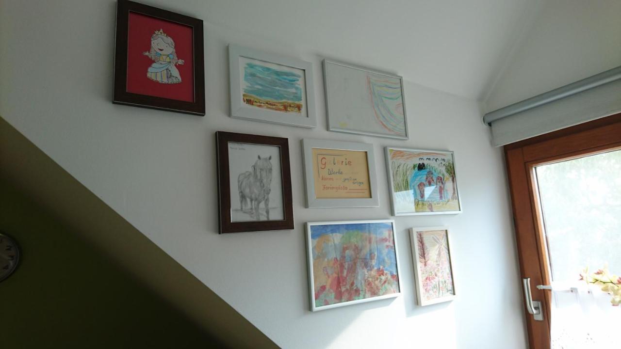 ולאדונגן Ferienwohnung Spatzennest מראה חיצוני תמונה
